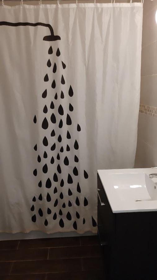Brussels Louise Studio Apartment Bagian luar foto